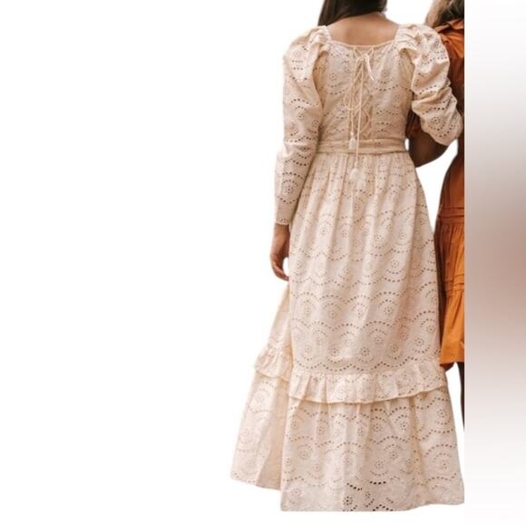 Ivy City Co Cream Ivory Eyelet Belted Maxi Dress size medium Bohemian - Picture 2 of 12